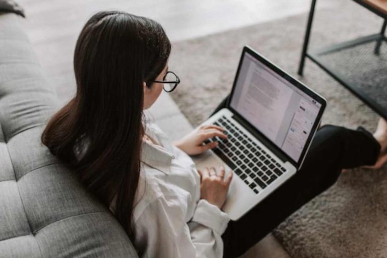 Unleash Your Creative Potential: 12 Productivity Tools for Freelancers Who Work From Home