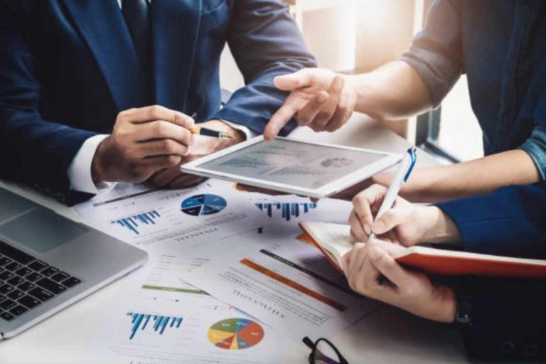 Navigating the Cloud: A Strategic Approach to Business Transformation