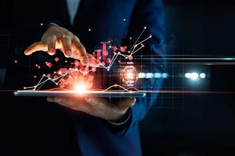 What Is Attendance Tracking, Why Does It Matter & How to Do It?