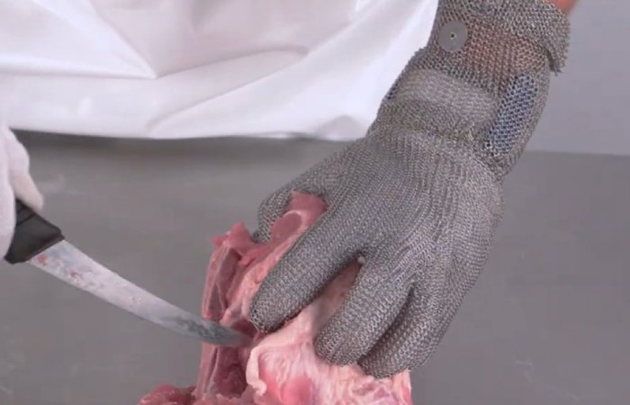 Cut-Resistant Butcher Gloves_ The Daily Work Glove